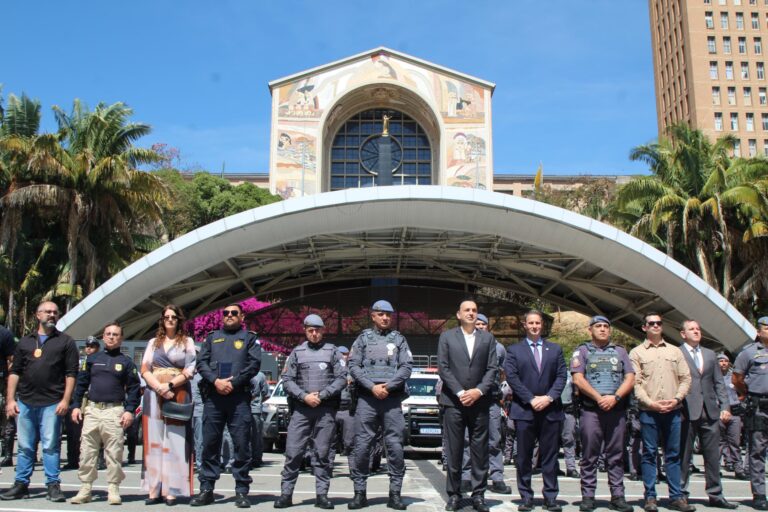 ‘Rota da Luz’ e ‘Caminho da Fé’ terão reforço de mais de 2,2 mil policiais para garantir segurança dos romeiros