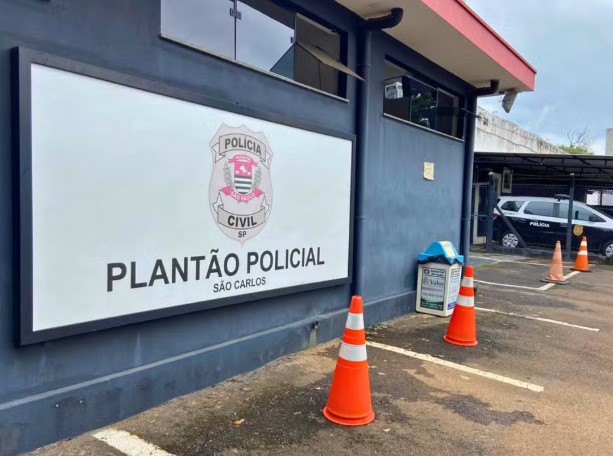Menino de 1 ano morre afogado em piscina durante festa no interior de SP