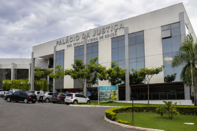Justiça de Mato Grosso lança programa para ampliar emprego de presos e egressos