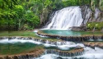 Bonito é destaque e reflete a crescente demanda por viagens imersivas e centradas em experiências, convidando os visitantes a explorar rios de águas cristalinas, sistemas de cavernas milenares e paisagens naturais extraordinárias