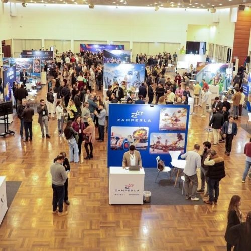 Nos dias 13 e 14, o Summit segue no ExpoRio com plenária, área de exposição e business hub, reunindo líderes e empresas do setor para discutir tendências, apresentar soluções e fomentar negócios