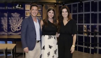 Jordi Solé, diretor da Agencia Catalana de Turismo na América do Sul, com Arantxa Calvera Cosculluela, diretora global, e Rosane Pimentel, responsável pelo marketing
