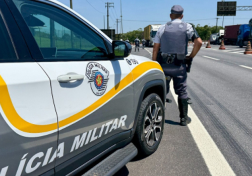 PM Rodoviária intensifica fiscalização e mobiliza mais de 5 mil policiais nas estradas durante feriado de Finados no estado de SP