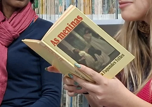 Clube do Livro das Mulheres Ferroviárias incentiva a leitura e a troca de experiências literárias na CPTM